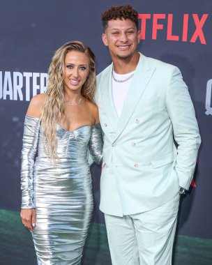 Brittany Mahouse ve Patrick Mahouse, Netflix 'in' Quarterback 'sezonunun Los Angeles Premiere' ine 11 Temmuz 2023 'te Hollywood, Los Angeles, Kaliforniya, ABD' de düzenlenen Netflix Tudum Theater 'a geldiler..