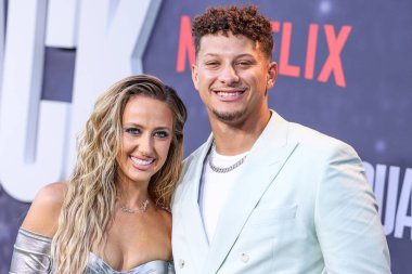 Brittany Mahouse ve Patrick Mahouse, Netflix 'in' Quarterback 'sezonunun Los Angeles Premiere' ine 11 Temmuz 2023 'te Hollywood, Los Angeles, Kaliforniya, ABD' de düzenlenen Netflix Tudum Theater 'a geldiler..
