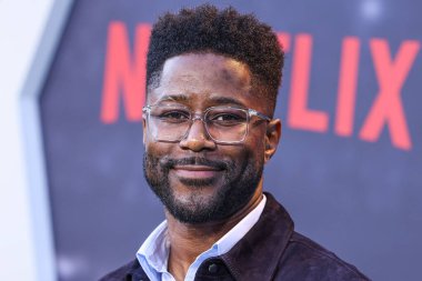 Amerikan-Kanadalı televizyon sunucusu Nate Burleson Netflix 'in' Quarterback 'sezonunun Los Angeles Premiere' ine 11 Temmuz 2023 'te Hollywood, Los Angeles, Kaliforniya, ABD' de düzenlenen Netflix Tudum Theater 'a geldi.. 