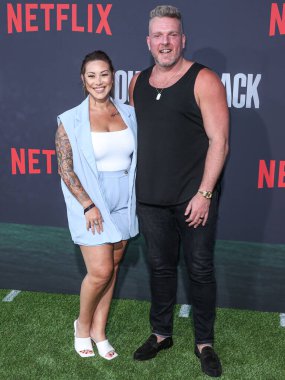 Samantha McAfee ve Pat McAfee Netflix 'in' Quarterback 'sezonunun Los Angeles Premiere' ine 11 Temmuz 2023 'te Hollywood, Los Angeles, Kaliforniya, ABD' deki Netflix Tudum Theater 'a geldiler.. 