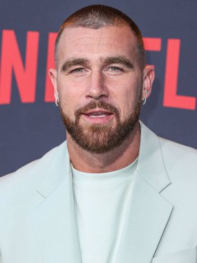 Ulusal Futbol Ligi 'nin Kansas City Chiefs oyuncusu Travis Kelce, Netflix' in 'Quarterback' sezonunun Los Angeles Premiere 'ine 11 Temmuz 2023' te Hollywood, Los Angeles 'taki Netflix Tudum Theater' da ulaştı.
