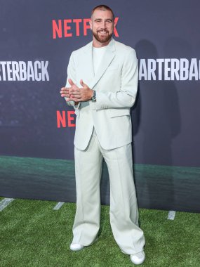 Ulusal Futbol Ligi 'nin Kansas City Chiefs oyuncusu Travis Kelce, Netflix' in 'Quarterback' sezonunun Los Angeles Premiere 'ine 11 Temmuz 2023' te Hollywood, Los Angeles 'taki Netflix Tudum Theater' da ulaştı.