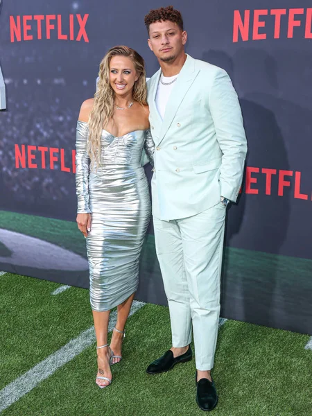 Brittany Mahouse ve Patrick Mahouse, Netflix 'in' Quarterback 'sezonunun Los Angeles Premiere' ine 11 Temmuz 2023 'te Hollywood, Los Angeles, Kaliforniya, ABD' de düzenlenen Netflix Tudum Theater 'a geldiler..