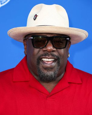 Amerikalı stand-up komedyeni ve aktör Cedric, Kershaw 'un 10. Geleneksel Ping Pong 4 Yardım Etkinliği 2023 Ünlüler Turnuvası' na 27 Temmuz 2023 'te Elysian Park, Los Angeles, Kaliforniya, ABD' de düzenlenen Elysian Park, ABD 'deki Dodger Stadyumu' nda geldi.