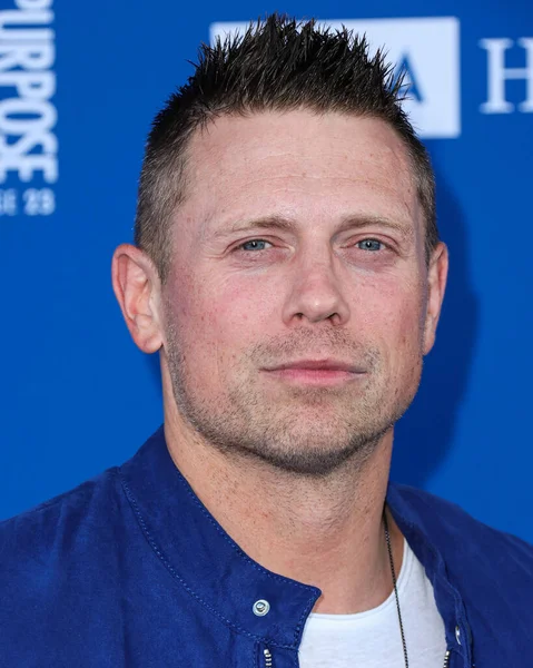 The Miz (Mike Mizanin), 27 Temmuz 2023 'te Dodger Stadyumu' nda düzenlenen 10. Geleneksel Ping Pong 4 Yardım Etkinliği 2023 Etkinliği Turnuvası 'na katılıyor..