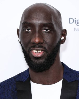 Senegalli profesyonel basketbolcu Tacko Fall, 18 Ağustos 2023 'te Beverly Hilton Oteli' nde düzenlenen 23. Harold ve Carole Pompa Vakfı galasına geldi..