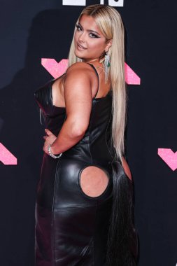 Bebe Rexha, 12 Eylül 2023 tarihinde Newark, New Jersey, ABD 'de Prudential Center' da düzenlenen 2023 MTV Video Müzik Ödülleri 'ne ulaştı..