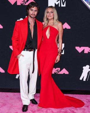 Chase Stokes ve Kelsea Ballerini, 12 Eylül 2023 tarihinde Newark, New Jersey, ABD 'deki Prudential Center' da düzenlenen 2023 MTV Video Müzik Ödülleri 'ne geldiler..