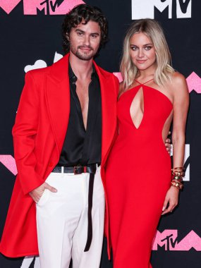 Chase Stokes ve Kelsea Ballerini, 12 Eylül 2023 tarihinde Newark, New Jersey, ABD 'deki Prudential Center' da düzenlenen 2023 MTV Video Müzik Ödülleri 'ne geldiler..