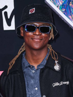 Myles O 'Neal, 12 Eylül 2023 tarihinde Newark, New Jersey' de Prudential Center 'da düzenlenen 2023 MTV Video Müzik Ödülleri' ne ulaşır. (Fotoğraf: Xavier Collin / Image Press Agency)