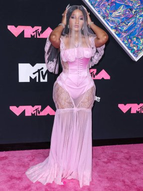 Nicki Minaj, 12 Eylül 2023 tarihinde Newark, New Jersey, ABD 'deki Prudential Center' da düzenlenen 2023 MTV Video Müzik Ödülleri 'ne ulaştı..