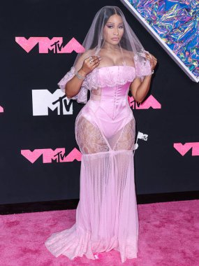 Nicki Minaj, 12 Eylül 2023 tarihinde Newark, New Jersey, ABD 'deki Prudential Center' da düzenlenen 2023 MTV Video Müzik Ödülleri 'ne ulaştı..