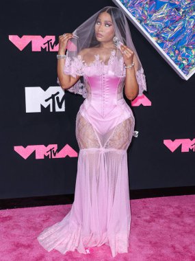 Nicki Minaj, 12 Eylül 2023 tarihinde Newark, New Jersey, ABD 'deki Prudential Center' da düzenlenen 2023 MTV Video Müzik Ödülleri 'ne ulaştı..