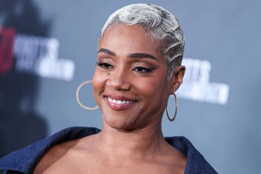 Amerikalı komedyen ve aktris Tiffany Haddish, Knott 'un Korkunç Çiftliği' ne 23 Eylül 2023 'te Knott' s Berry Farm 'da düzenlenen 50..