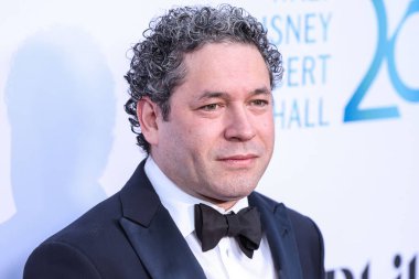 Los Angeles Filarmoni Orkestrası 'nın müzik yönetmeni Gustavo Dudamel, Los Angeles Filarmoni Orkestrası' nın 20. yıl dönümü şerefine Frank Gehry 'nin 5 Ekim 2023' te Los Angeles, Kaliforniya 'daki Walt Disney Konser Salonu' nda düzenlenen galasına geldi..