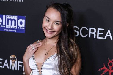 Şarkıcı Alahna Ly, 10 Ekim 2023 'te Hollywood, Los Angeles, Kaliforniya' daki TCL Çin Tiyatrosu IMAX 'te düzenlenen 23. Yıllık Korku Filmleri Festivali - Los Angeles Açılış Gecesi - Sümer Filmlerinin İlahiyatının galası