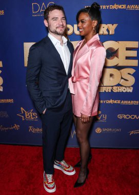 Daniel Durant ve Britt Stewart, 18 Ekim 2023 'te Avalon Hollywood ve Bardot' ta düzenlenen 2023 Sanayi Dans Ödülleri 'ne geldiler..