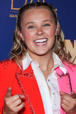 Amerikalı dansçı, şarkıcı, aktris, YouTuber ve medya kişiliği Jojo Siwa, 18 Ekim 2023 'te Avalon Hollywood ve Bardot' ta düzenlenen 2023 Industry Dance Awards 'a geldi.. 