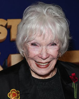 Amerikalı aktris ve yazar Shirley Maclaine, 18 Ekim 2023 'te Avalon Hollywood ve Bardot' ta düzenlenen 2023 Sanayi Dans Ödülleri 'ne geldi.. 