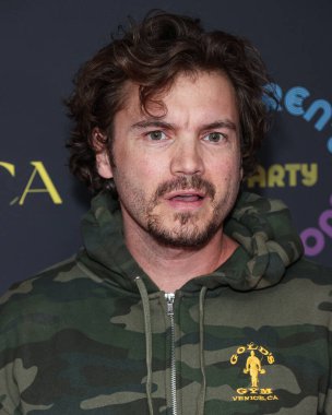 Amerikalı aktör Emile Hirsch, Solisca Tekila ve PATH Water tarafından sunulan Darren Dzienciol 'un Pop Icons Cadılar Bayramı Partisi 2023' e 27 Ekim 2023 'te Beverly Hills, Los Angeles, Kaliforniya, ABD' de düzenlenen özel bir konutta geldi..