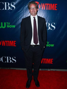 Matthew Perry 54 yaşında öldü. Matthew Perry öldü. 54 yaşındaydı. En çok Friends 'te Chandler Bing' i oynayan aktör 28 Ekim 2023 Cumartesi günü Los Angeles 'taki bir evde ölü bulundu. BATI Hollywood, LOS ANGELES, CALIFORNIA