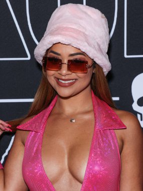 Tallie Spencer, Billboard and Affinity Gece Hayatı 'nın Kırmızı Halı Cadılar Bayramı Balosu 2023' e 31 Ekim 2023 'te Hollywood, Los Angeles, Kaliforniya, ABD' de W Hotel Çatısı 'nda ulaştı.. 