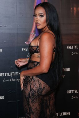 Angela Simmons, 8 Kasım 2023 'te Batı Hollywood EDITION Oteli' ndeki Sunset at EDITION 'da düzenlenen Lori Harvey Party Wear Collection Launch' a gelir..