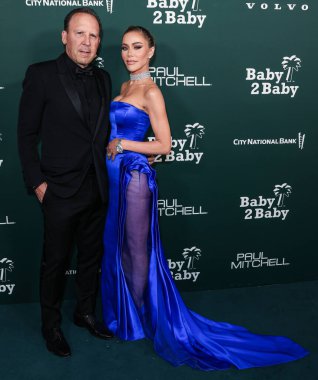 David Dollinger ve Tara Dollinger, 11 Kasım 2023 'te Batı Hollywood, Los Angeles, Kaliforniya, ABD' de gerçekleştirilen Pasifik Tasarım Merkezi 'nde Paul Mitchell tarafından sunulan 2023 Bebek Galası' na geldiler..