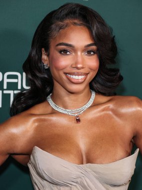 Lori Harvey, Paul Mitchell tarafından sunulan 2023 Bebek Galası 'na 11 Kasım 2023' te Batı Hollywood, Los Angeles, Kaliforniya, ABD 'de gerçekleştirilen Pasifik Tasarım Merkezi' nde ulaşır..