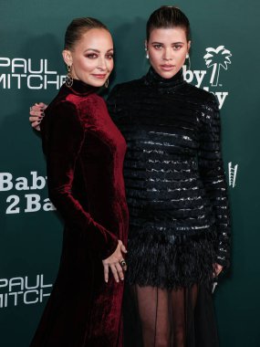 Nicole Richie and sister Sofia Richie Grainge arrive at the 2023 Baby2Baby Gala Presented By Paul Mitchell held at the Pacific Design Center on November 11, 2023 in West Hollywood, Los Angeles, California, United States. clipart