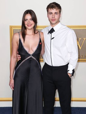 Meg Bellamy ve Ed McVey, Netflix 'in 