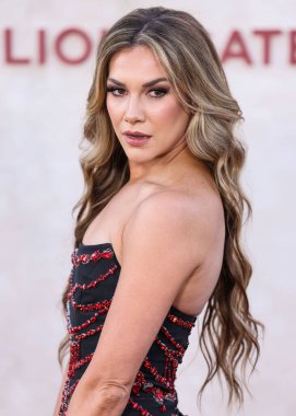 Allison Holker, 13 Kasım 2023 'te Hollywood, Los Angeles, Kaliforniya, ABD' de bulunan TCL Çin Tiyatrosu IMAX 'te düzenlenen 