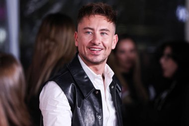 Givenchy 'yi giyen İrlandalı aktör Barry Keoghan, 14 Kasım 2023' te Los Angeles, Kaliforniya 'da bulunan Ace Hotel Tiyatrosu' nda düzenlenen Amazon MGM Stüdyolarının Los Angeles Premiere 'ine geldi..