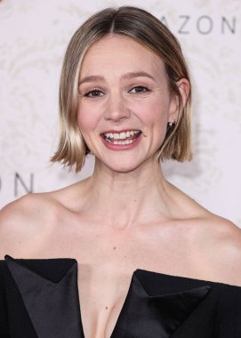 Balmain elbise giyen İngiliz aktris Carey Mulligan, 14 Kasım 2023 'te Los Angeles, Kaliforniya, ABD' de bulunan Ace Hotel 'deki The Theatre' da düzenlenen Amazon MGM Stüdyolarının Los Angeles Premiere 'ine geldi.. 