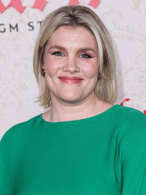 İngiliz aktris, film yapımcısı ve yazar Emerald Fennell 14 Kasım 2023 'te Los Angeles, Kaliforniya' da bulunan Ace Hotel 'deki The Theatre' da düzenlenen Amazon MGM Studios 'Saltburn' ün Los Angeles galasına geldi.. 