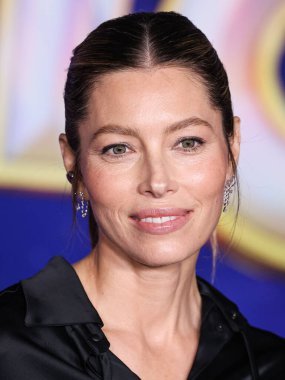 Amerikalı aktris Jessica Biel, 15 Kasım 2023 'te Hollywood, Los Angeles, Kaliforniya, ABD' de bulunan TCL Çin Tiyatrosu IMAX 'te düzenlenen DreamWorks Animasyon ve Universal Pictures' Troll Band 'in Los Angeles' taki özel gösterimine geldi.