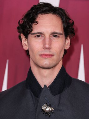 Amerikalı aktör Cory Michael Smith, Netflix 'in 16 Kasım 2023 tarihinde Los Angeles, Kaliforniya, ABD' deki Akademi Sinema Müzesi 'nde düzenlenen' Mayıs 'ın galasına geldi.. 