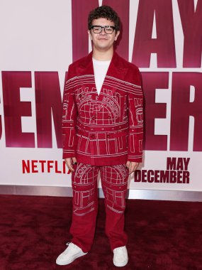 Amerikalı aktör Gaten Matarazzo, Netflix 'in 16 Kasım 2023 tarihinde Los Angeles, Kaliforniya, ABD' deki Akademi Sinema Müzesi 'nde düzenlenen' Mayıs 'ın Los Angeles prömiyerine geldi.. 