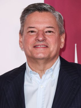 Netflix 'in eş CEO' su Ted Sarandos, Netflix 'in 16 Kasım 2023' te ABD 'nin Kaliforniya eyaletinin Los Angeles kentinde bulunan Akademi Sinema Müzesi' nde gerçekleştirdiği Netflix 'in' Mayıs ayının galasına geldi.. 