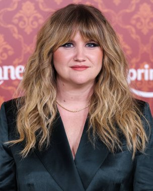 Amerikalı aktris, komedyen ve senarist Jillian Bell, 28 Kasım 2023 'te Westwood, Los Angeles, Kaliforniya, ABD' deki Regency Village Theatre 'da düzenlenen Amazon Prime Video' nun 'Candy Cane Lane' in dünya prömiyerine geldi.