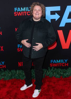 Amerikalı yazar, komedyen ve aktris Fortune Feimster, Netflix 'in' Family Switch 'in 29 Kasım 2023' te AMC 'deki Los Angeles, Kaliforniya, ABD' deki The Grove 14 'üne geldi.. 