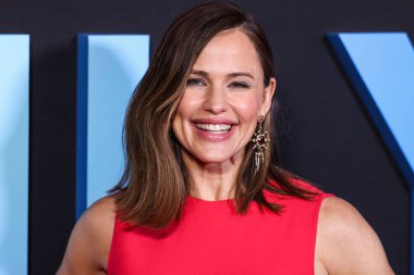 Amerikalı aktris Jennifer Garner, Netflix 'in' Aile Düğmesi 'nin Los Angeles' taki galasına 29 Kasım 2023 'te ABD' nin Los Angeles, Kaliforniya 'daki The Grove 14' te geldi..        