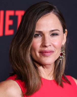 Amerikalı aktris Jennifer Garner, Netflix 'in' Aile Düğmesi 'nin Los Angeles' taki galasına 29 Kasım 2023 'te ABD' nin Los Angeles, Kaliforniya 'daki The Grove 14' te geldi..        