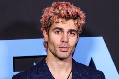 Aktör Sebastian Quinn, Netflix 'in' Aile Düğmesi 'nin Los Angeles prömiyerine 29 Kasım 2023' te Los Angeles, Kaliforniya, ABD 'deki The Grove 14' te geldi.. 