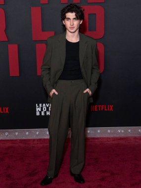Avustralyalı aktör Charlie Evans, Netflix 'in 4 Aralık 2023' te New York City, New York, ABD 'deki The Paris Theater' da gerçekleştirdiği 