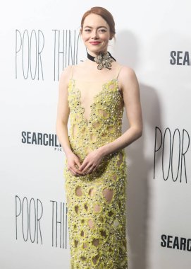 Louis Vuitton giyimli Amerikalı aktris ve yapımcı Emma Stone, 6 Aralık 2023 'te DGA New York Tiyatrosu' nda düzenlenen Searchlight Pictures 'Poor Things' in New York galasına geldi.. 