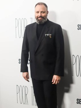 Yunan film yapımcısı Yorgos Lanthimos, Searchlight Pictures 'ın' Poor Things 'filminin New York galasına 6 Aralık 2023' te Manhattan, New York City, ABD 'de düzenlenen DGA New York Tiyatrosu' na geldi..