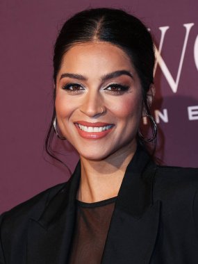 Kanadalı YouTuber, TV sunucusu, komedyen, oyuncu ve yazar Lilly Singh 7 Aralık 2023 'te Beverly Hills Hotel' de düzenlenen The Hollywood Reporter 's Women In Entertainment Gala 2023' e geldi.