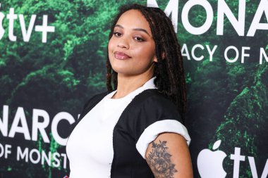 Amerikalı aktris Kiersey Clemons, 8 Aralık 2023 'te Beverly Hills' teki Londra Batı Hollywood 'da Los Angeles, Los Angeles, Kaliforniya, ABD' de düzenlenen Canavarların Mirası 1.