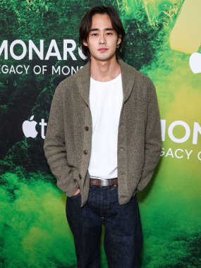 Japon aktör Ren Watabe, 8 Aralık 2023 'te Beverly Hills' teki Londra Batı Hollywood 'da düzenlenen Canavarların Mirası 1. Sezon' de Los Angeles Call of Apple TV + 'nin Monarch' ına ulaştı..